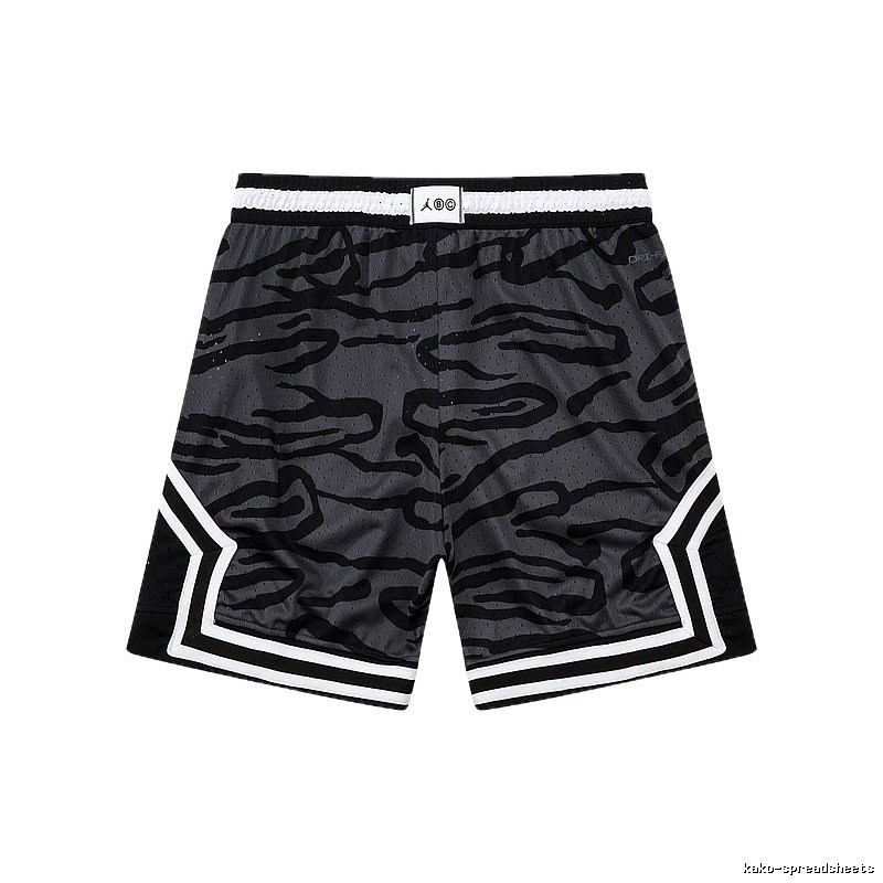AJ sporty black and grey shorts