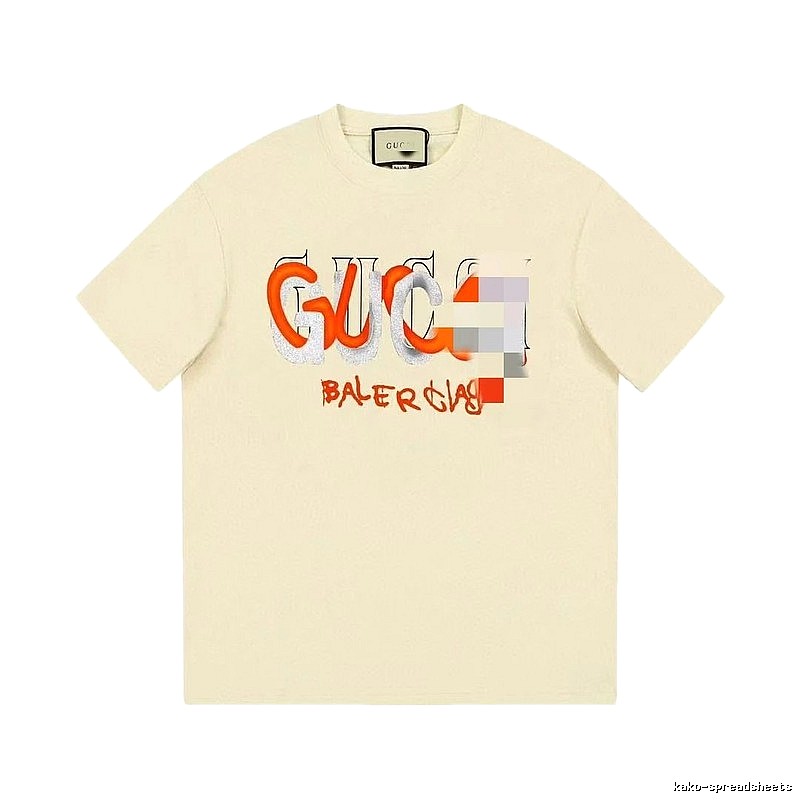 Balenciaga Co-branded Graffiti-style Beige Short-sleeve T-shirt