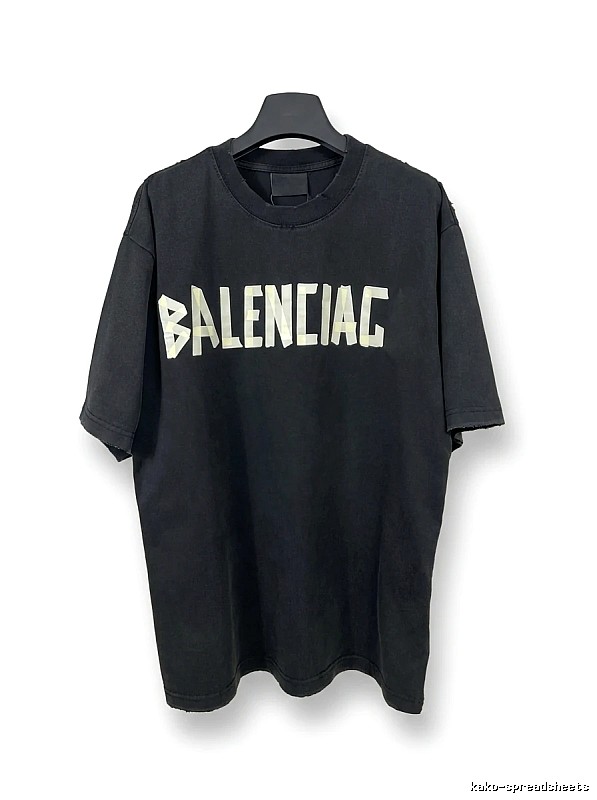 Balenciaga letter-style black T-shirt
