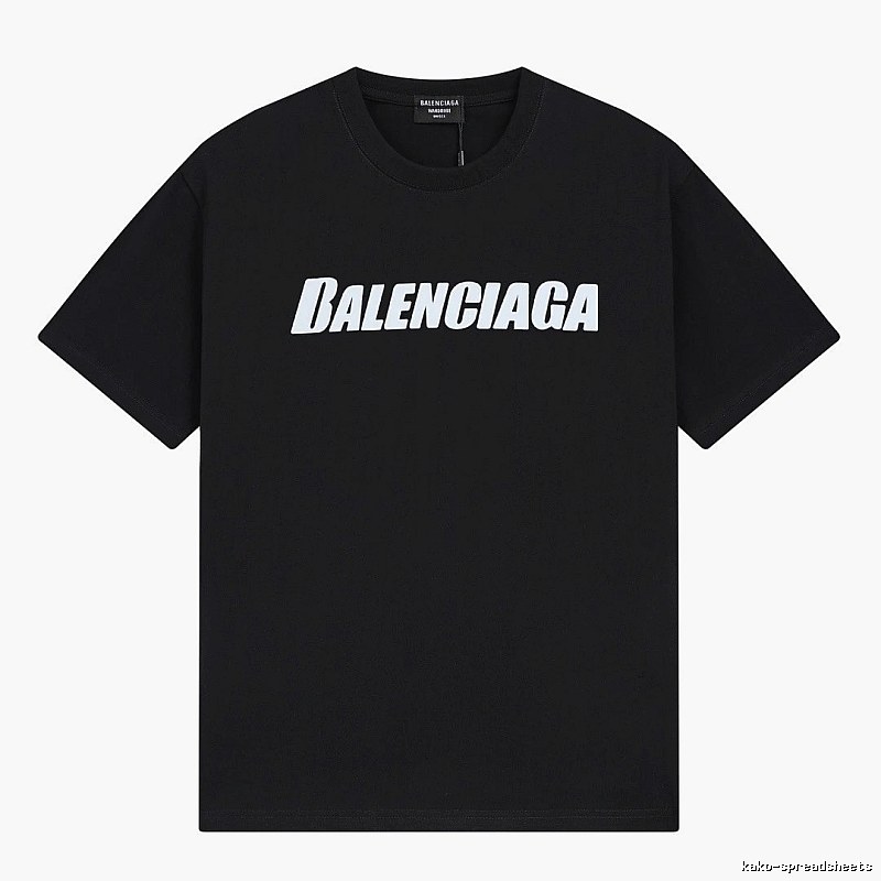Balenciaga minimalist style black T-shirt
