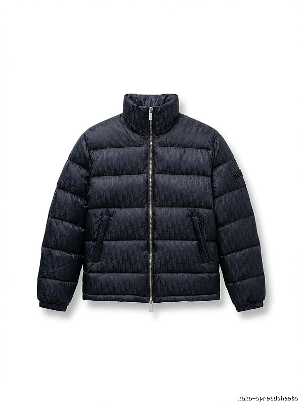 Dior's classic fashionable black down jacket