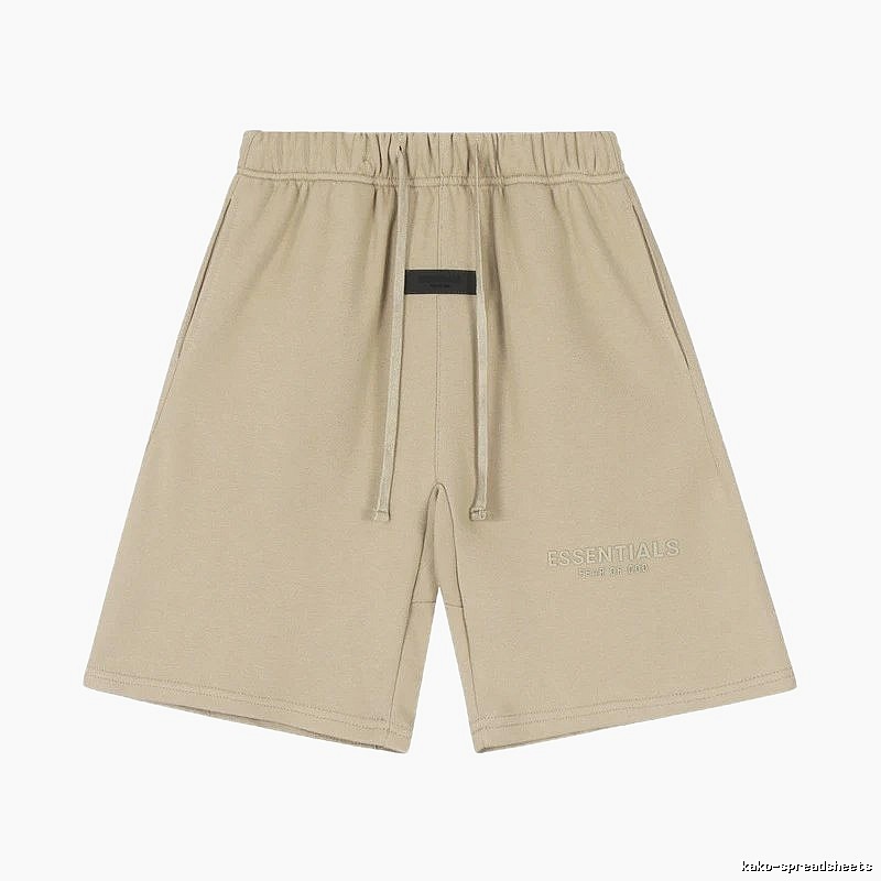 ESSENTIALS minimalist style khaki shorts