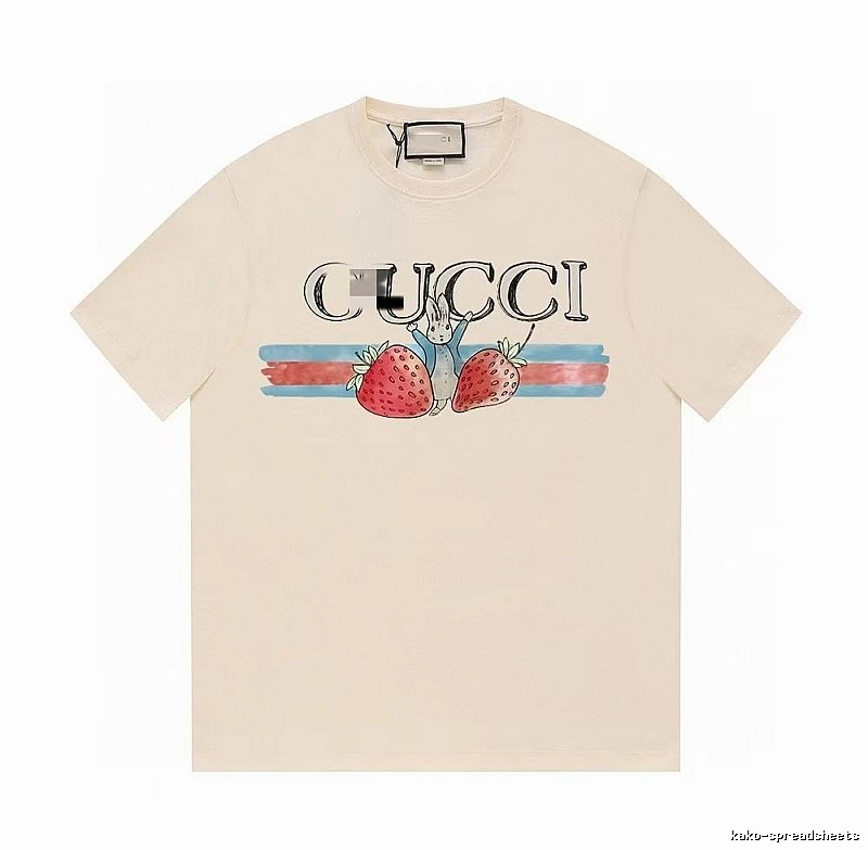 Gucci Strawberry Rabbit Print Vintage Off-white Short Sleeve T-Shirt