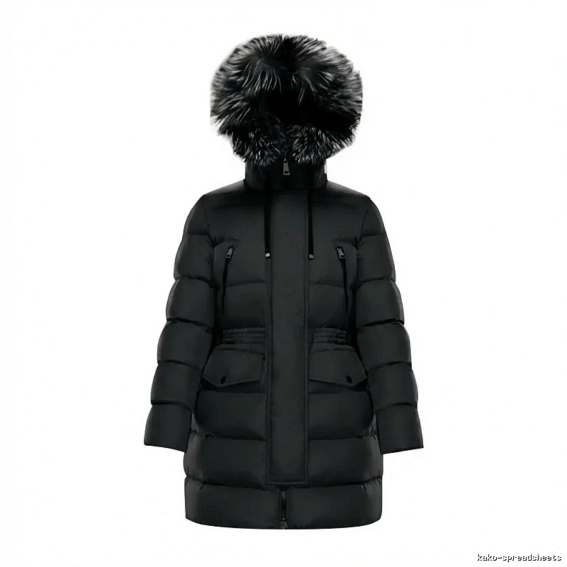 Long black down jacket of Moncler