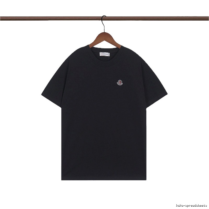 Moncler Classic Minimalist Style Black Short-sleeve T-shirt