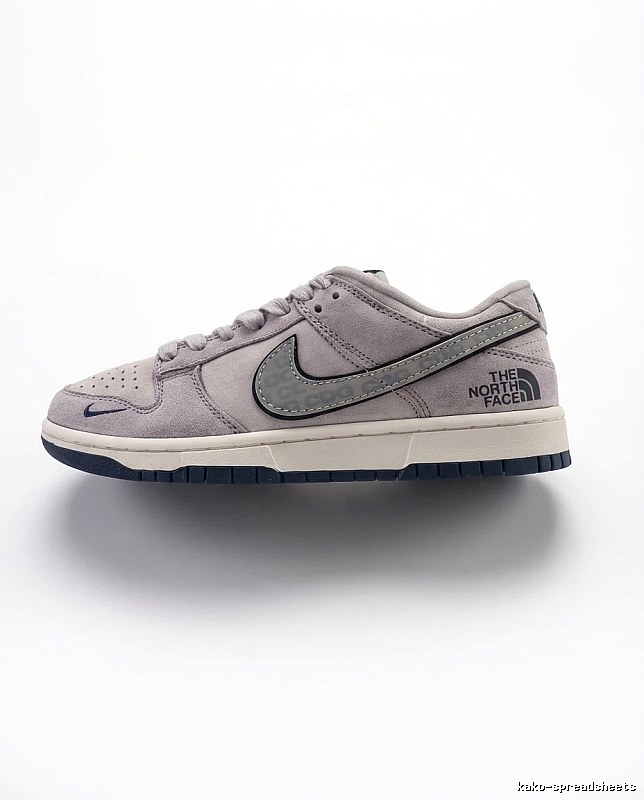 Nike Dunk Low Co-branded Grey Sports Shoes