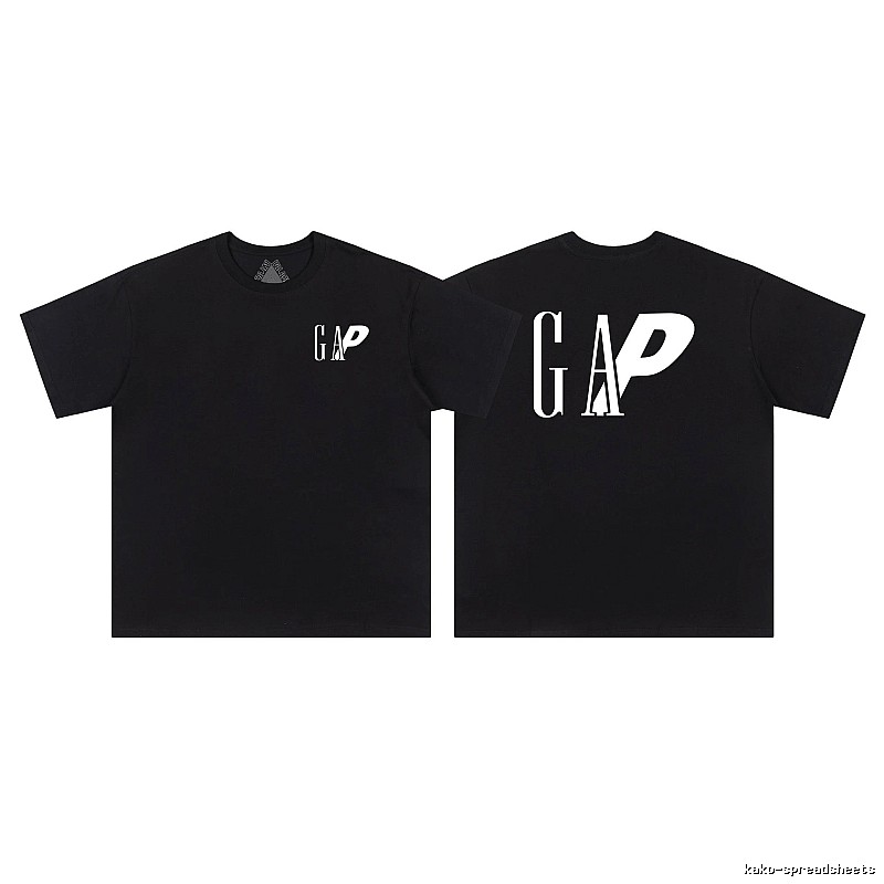 Palace x GAP Street Style Black T-Shirt