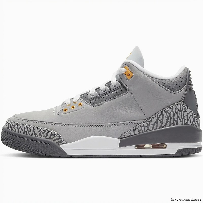 Retro-style grey shoes of Jordan 3