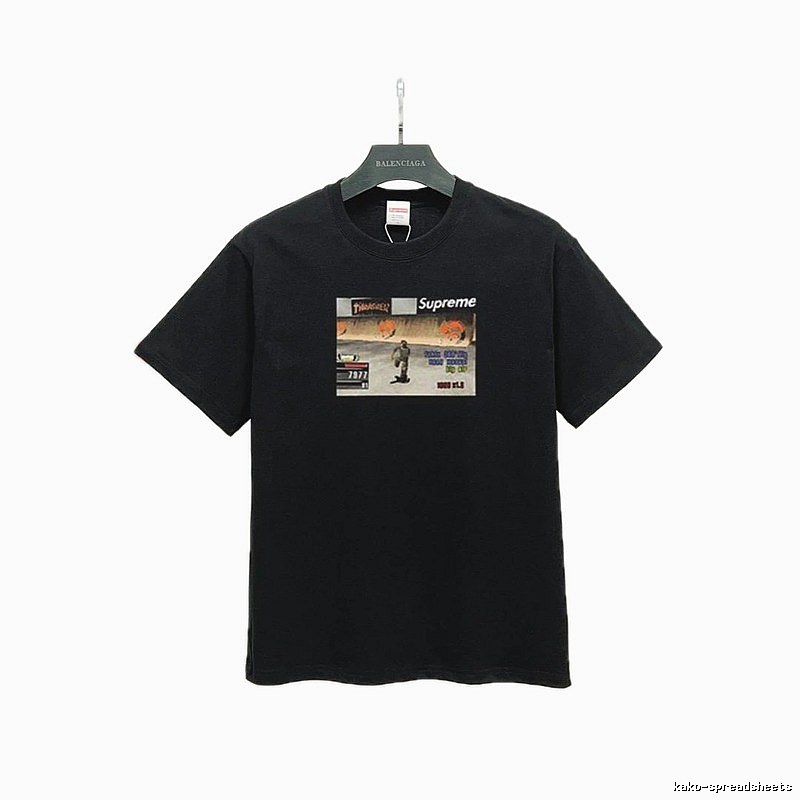 Supreme Street Style Skateboard Print Black T-Shirt