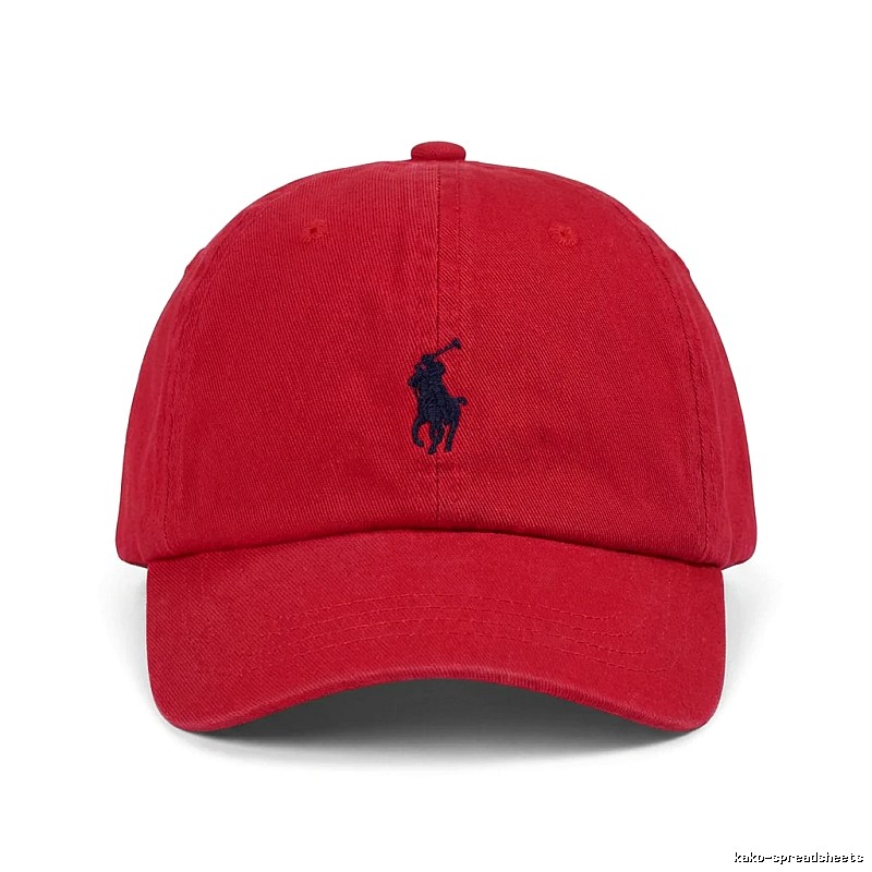 The classic and simple style red hat of Ralph Lauren