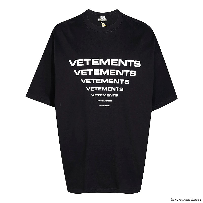 Urban Statement graphic T-shirt Black Colorful Lucky with Statement Pattern